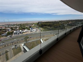 CARRASCO ESTE Venta Apartamento 3 Dormitorios, 2 Baños, amplias terrazas, vistas a la Rambla, Garaje doble, AMENITIES: Piscina, Barbacoa con parrillero, Gimnasio, Cowork, Laundry - foto 6