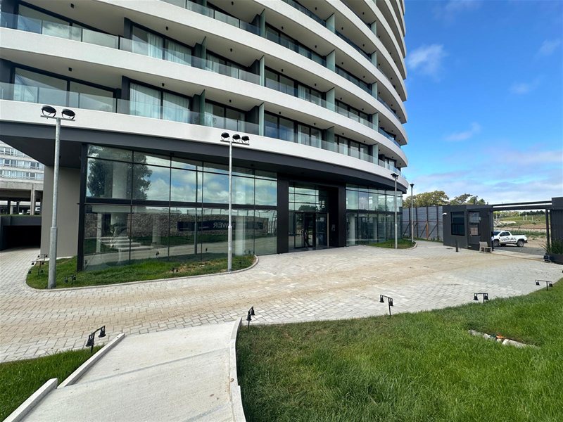 CARRASCO ESTE Venta Apartamento 3 Dormitorios, 2 Baños, amplias terrazas, vistas a la Rambla, Garaje doble, AMENITIES: Piscina, Barbacoa con parrillero, Gimnasio, Cowork, Laundry - foto 4