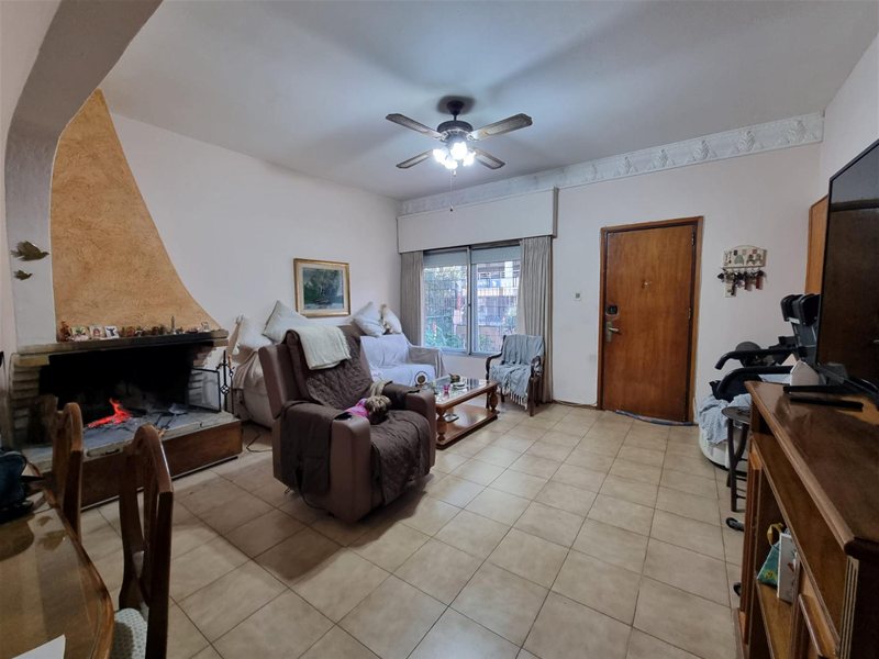 Venta de 2 casas con un total de 6 dorm, 3 baños, gge/2, padrón único. La Blanqueada - foto 2