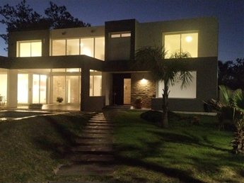 Alquiler de casa 4 dormitorios frente al mar – Punta Pinares, El Pinar · Foto 1