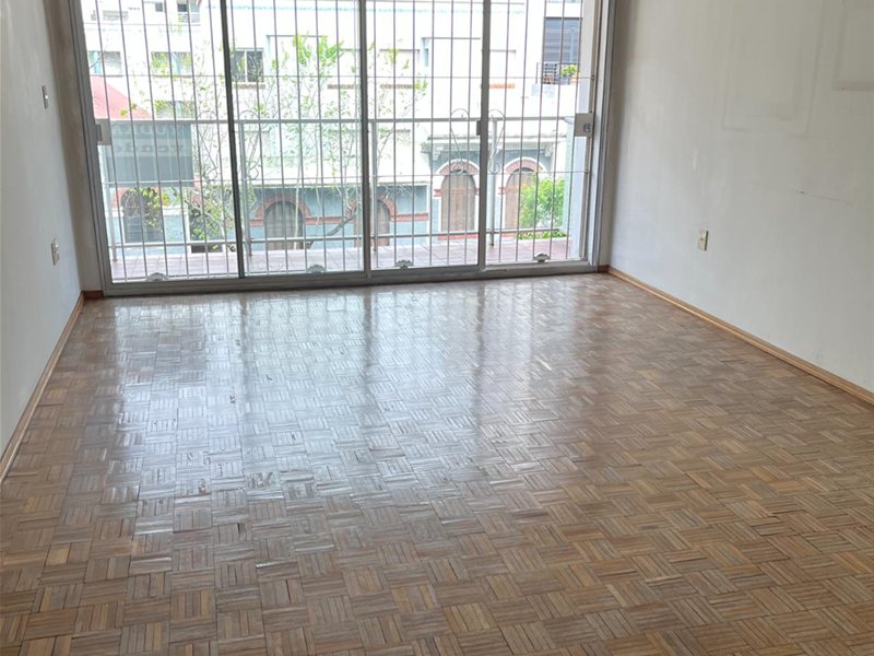 VENTA APARTAMENTO PUNTA CARRETAS 3 DORMITORIOS TERRAZAS GARAJE LOSA CENTRAL BAJOS GASTOS COMUNES. - foto 3