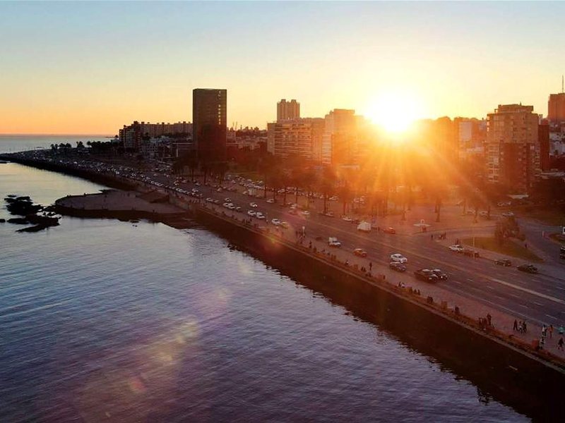 Cosmopolitan | Frente a la Rambla | Mono, 1 y 2 dorm. a estrenar en Parque Rodó | Entrega inmediata | Desde USD 135.500 - foto 3