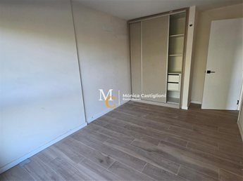 Apartamento en Carrasco Barrios con Seguridad