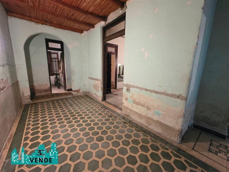 ATENCION INVERSORES! OPORTUNIDAD! CASA EN PADRON UNICO CON MUCHAS POSIBILIDADES A PASOS DE AV GARIBALDI Y AV 8 DE OCTUBRE! LA BLANQUEADA! - foto 3