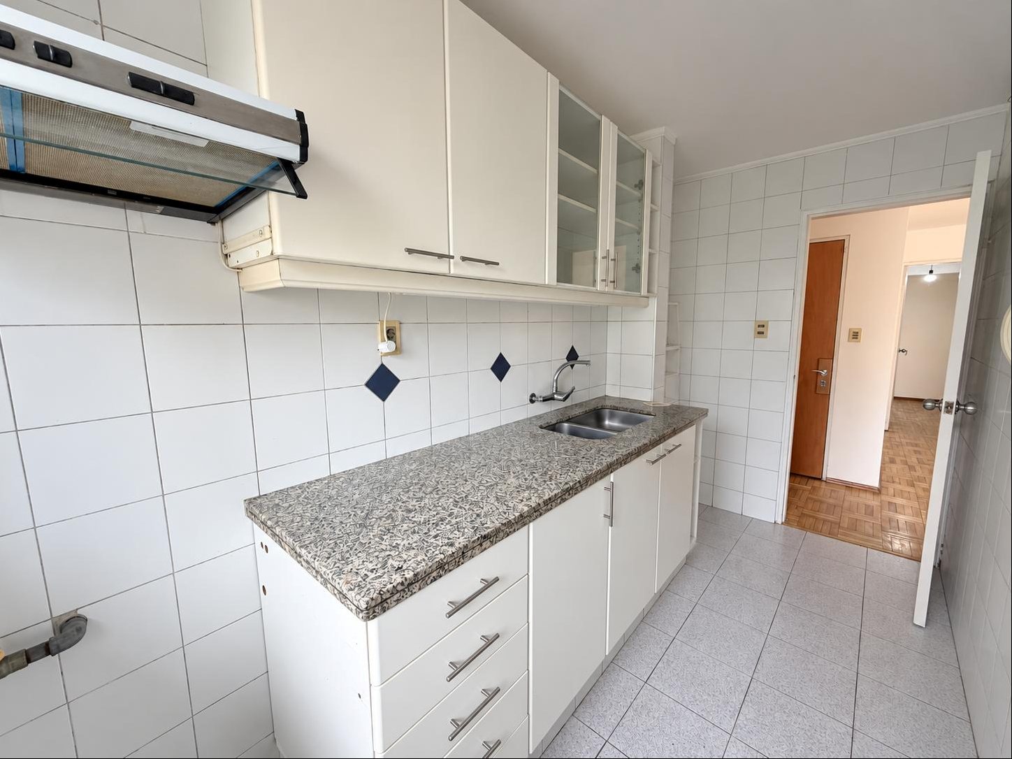 Alquiler apartamento 2 dormitorios 2 baños suite garage Pocitos · Foto 6