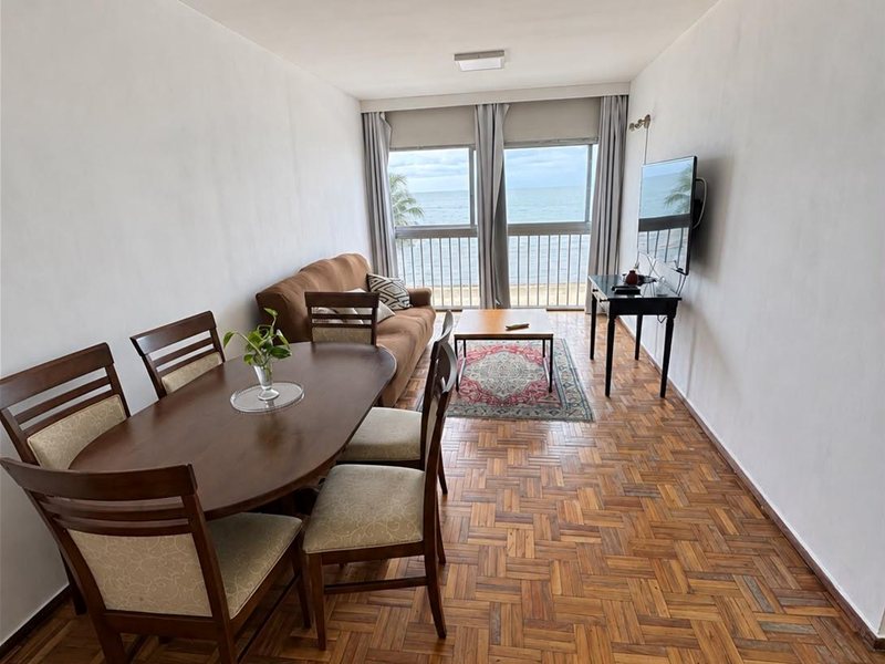APARTAMENTO DE 2 DORMITORIOS FRENTE AL MAR – RAMBLA DE POCITOS - foto 1