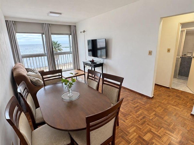 APARTAMENTO DE 2 DORMITORIOS FRENTE AL MAR – RAMBLA DE POCITOS - foto 3