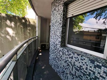 Alquiler apartamento de 1 dormitorio con terraza y cochera - foto 5