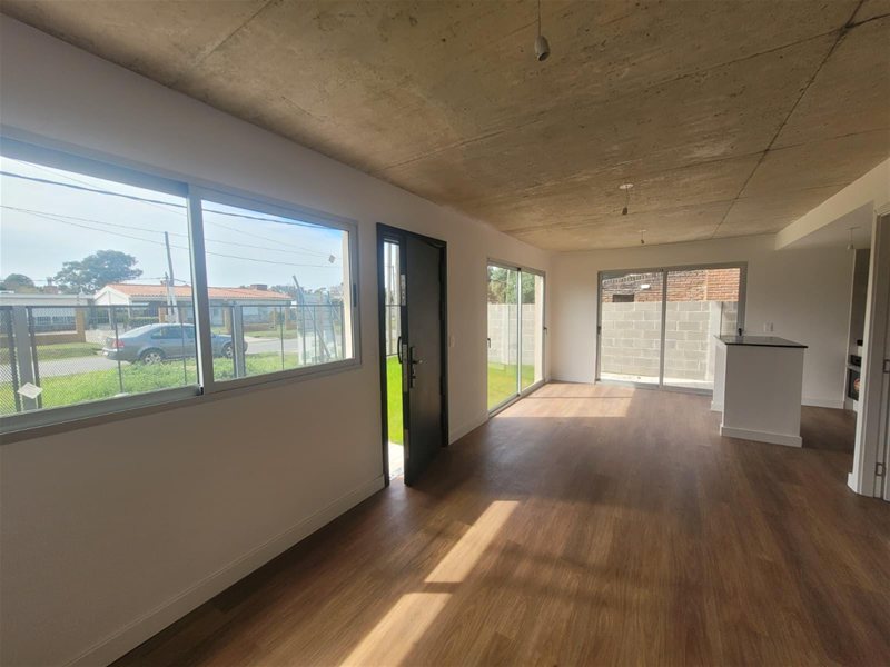 Venta Casa Ciudad de la Costa 2 Dormitorios  2 Baños, Solymar - foto 3