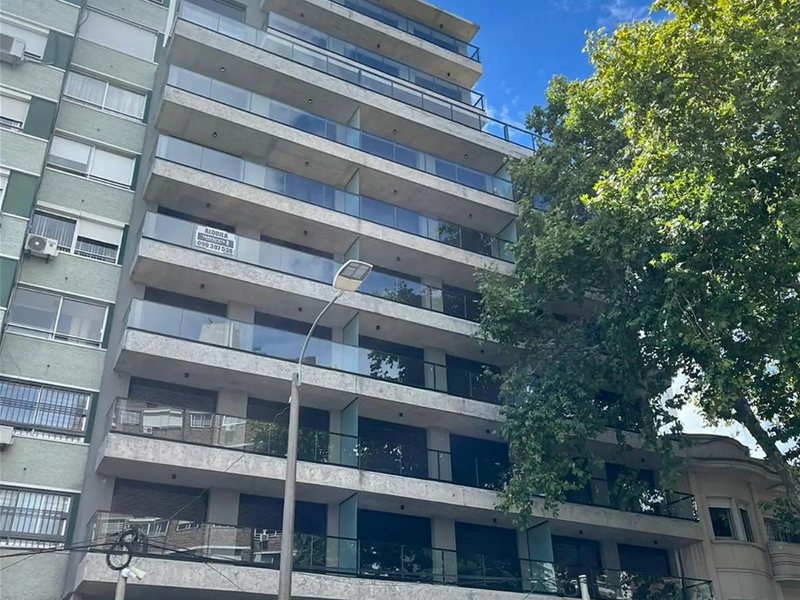 Déco Maggiolo | 6 unidades | 1 dorm. con terraza entre el Golf y Parque Rodó | Entrega inmediata | Desde USD 186.900 - foto 1