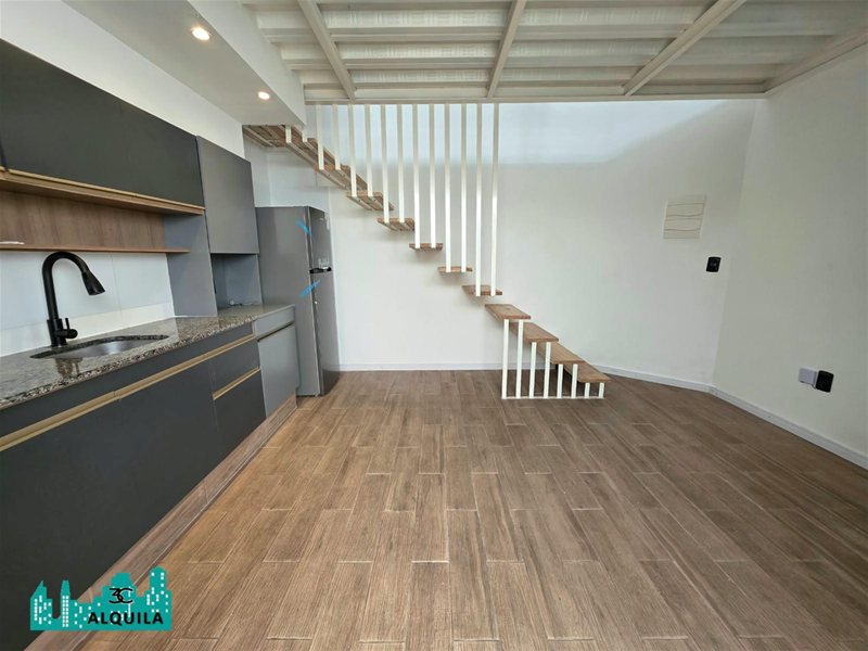 ALQUILA! MODERNO DUPLEX DE 1 DORMITORIO! PATIO EXCLUSIVO CON PARRILLERO! BAJOS GS CS! AGUADA! - foto 2