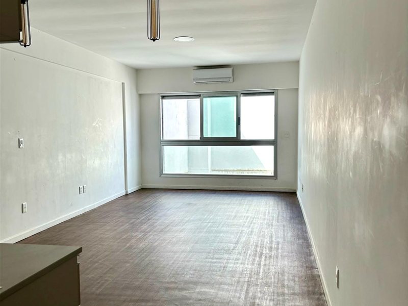 Pocitos Venta Monoambiente 35m2 amplio luminoso - foto 1
