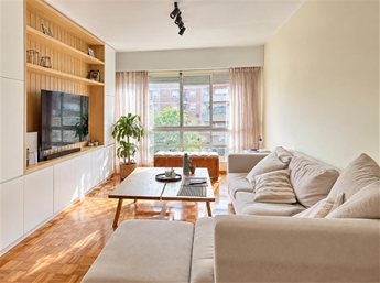 Venta apartamento Piso alto 4 dormitorios 2 baños Garaje Pocitos Berro y Barreiro