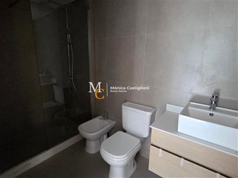 Apartamento en Carrasco Barrios con Seguridad