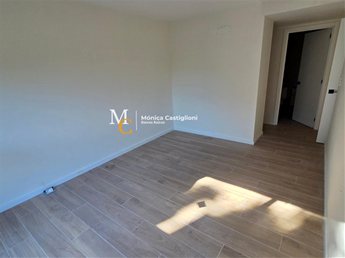 Apartamento en Carrasco Barrios con Seguridad