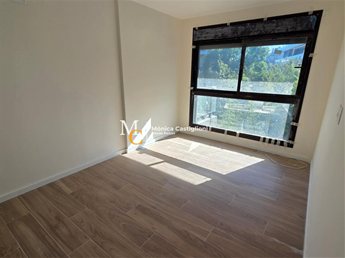 Apartamento en Carrasco Barrios con Seguridad