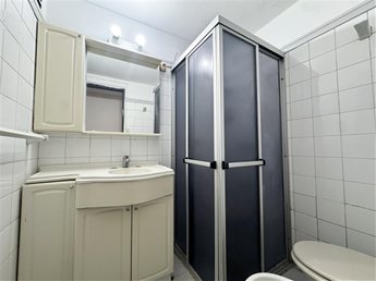 Apartamento de 3 dormitorios en Cordón. - foto 7