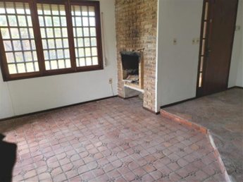 DE BUENA PRESENCIA EN EXQUISITA UBICACIÓN! 3 dormitorios 3 baños Casa Venta Lagomar sur Ciudad de la Costa - foto 5