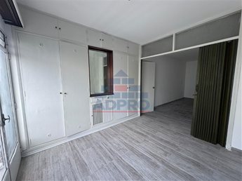 ALQUILER AMPLIO MONOAMBIENTE EN EL CENTRO. - foto 6