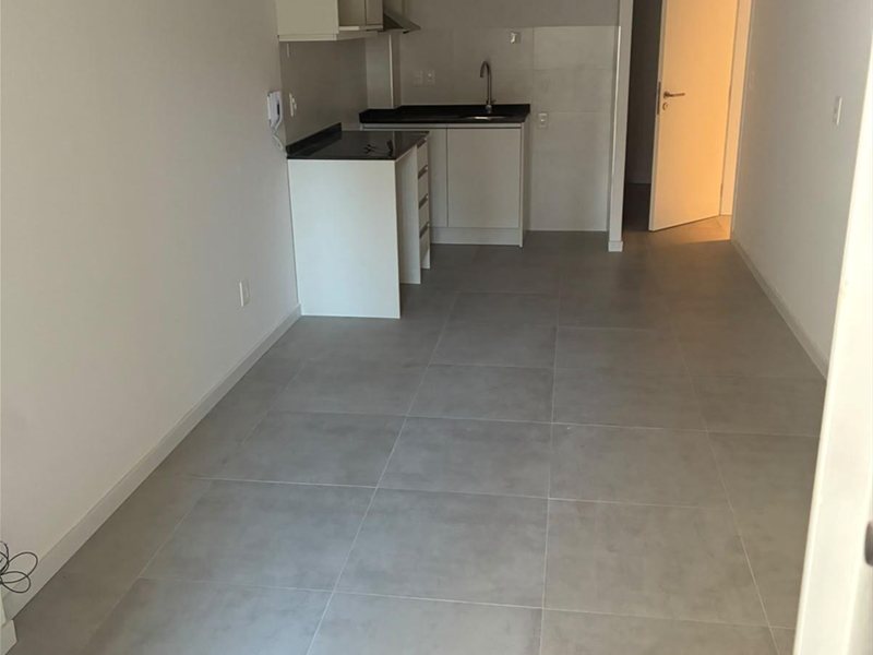 VENDO APTO DE 1 DORM A ESTRENAR CON PATIO - foto 2