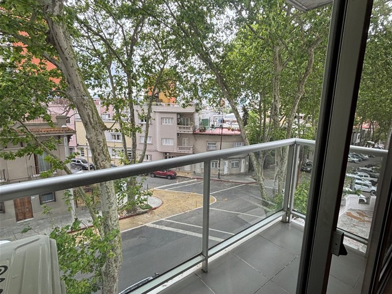 Venta apartamento Pocitos 2 dormitorios y garaje - foto 4
