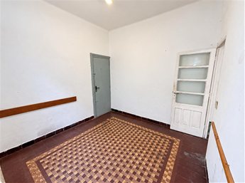 Apartamento de altos segundo piso por escalera 3 dormitorios 2 baños - foto 5