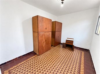 Apartamento de altos segundo piso por escalera 3 dormitorios 2 baños - foto 6